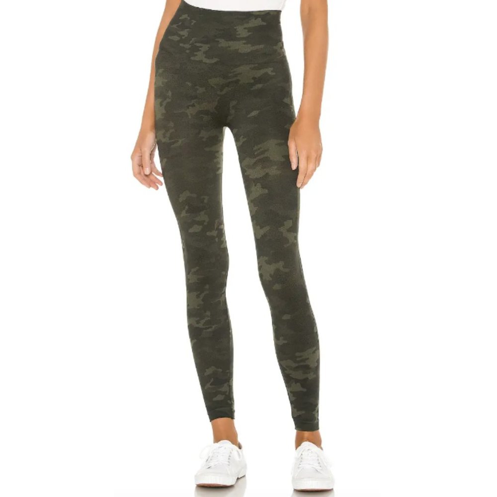 SPANX Women's Look At Me Now Seamless Leggings Crop Green Camo Large
